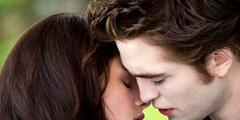 Kristen Stewart & Robert Pattinson - The Twilight Saga: New Moon